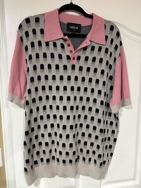 NWOT- Collectif Men’s Pink & Gray Geometric Knit Polo